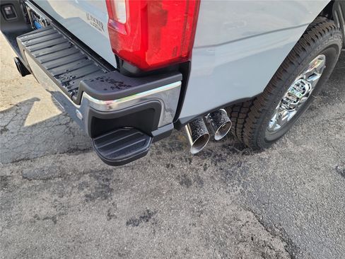 New 2026 Ford F350 Lariat w/ Chrome Package image 20