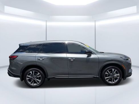 Used 2025 INFINITI QX60 Luxe FWD image 2