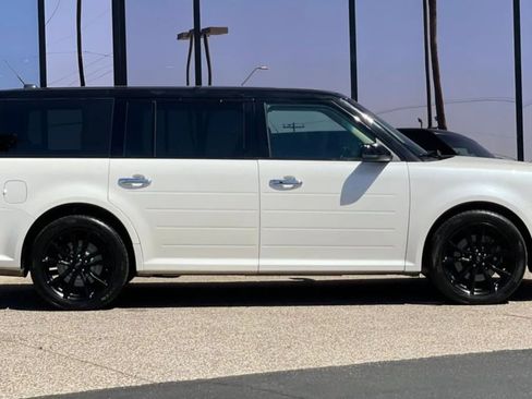 Used 2018 Ford Flex SEL w/ Equipment Group 202A image 18