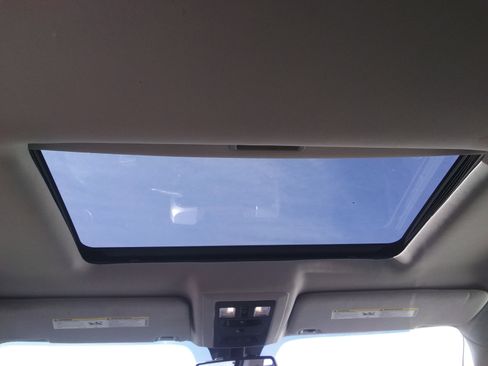 Used 2016 RAM 2500 Laramie w/ Convenience Group image 12