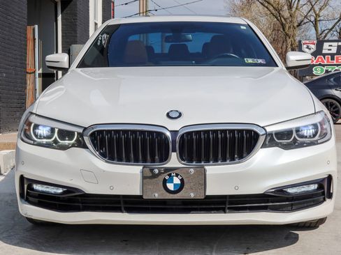 Used 2017 BMW 530i xDrive AWD/4WD image 2