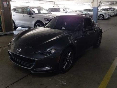 Used 2017 MAZDA MX-5 Miata RF Grand Touring RWD image 4