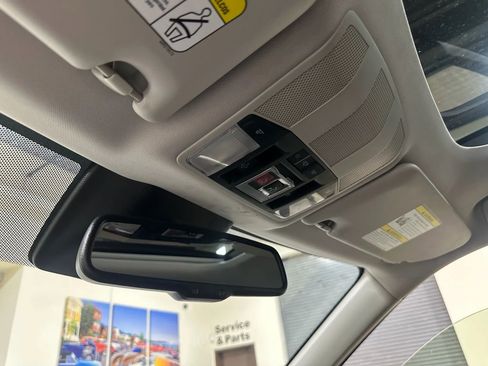 Used 2022 Mitsubishi Eclipse Cross SE image 43