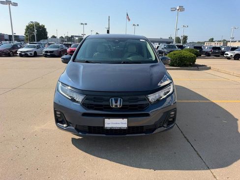 Used 2025 Honda Odyssey EX-L image 8
