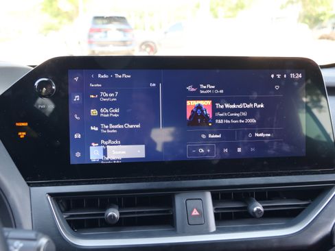 Used 2023 Lexus UX 250h F Sport FWD image 23