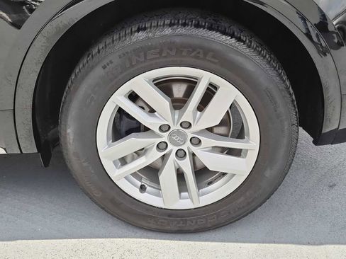 Used 2020 Audi Q5 2.0T Premium w/ Convenience Package image 12