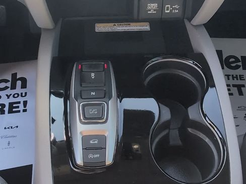 Used 2019 Honda Pilot Elite image 32