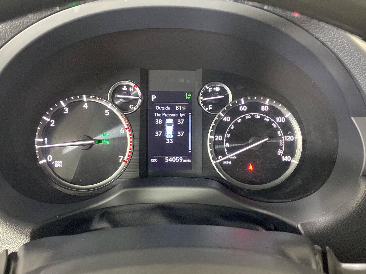 Used 2022 Lexus GX 460 Premium w/ Premium Plus Package AWD/4WD image 18