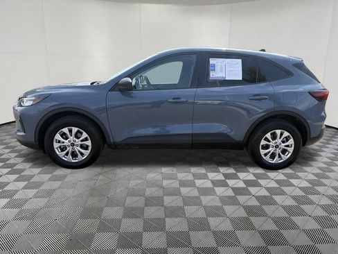 Used 2025 Ford Escape Active AWD/4WD image 4