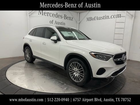 Used 2026 Mercedes-Benz GLC 300 4MATIC image 1