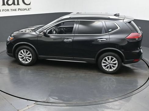 Used 2019 Nissan Rogue SV AWD/4WD image 42