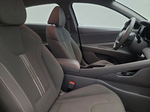 Used 2023 Hyundai Elantra SEL FWD image 21