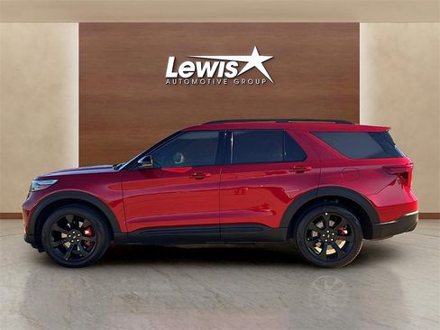 Used 2023 Ford Explorer ST w/ Equipment Group 401A image 2