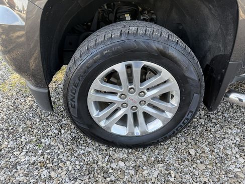 Used 2019 GMC Canyon SLT w/ Trailering Package image 9