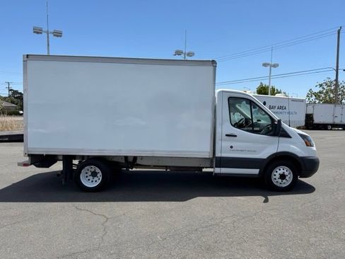 Used 2018 Ford Transit 350 156 DRW RWD image 2