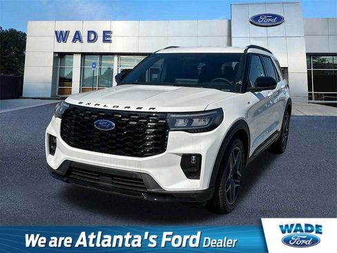 New 2025 Ford Explorer ST-Line w/ Premium Package image 1