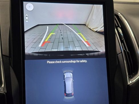 Used 2022 Ford Edge Titanium w/ Equipment Group 301A image 6