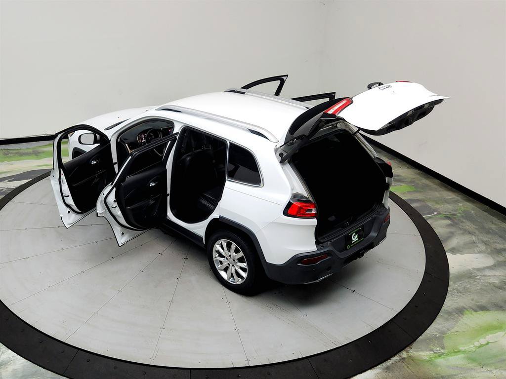 Used 2014 Jeep Cherokee Limited w/ Technology Group FWD image 48