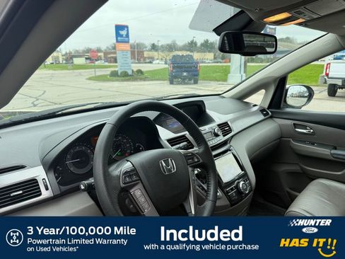 Used 2016 Honda Odyssey Touring image 2
