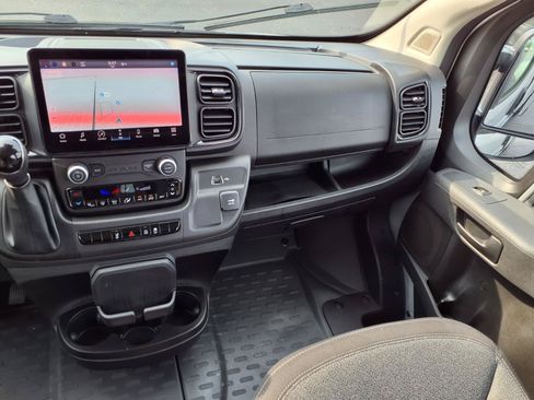 Used 2023 RAM ProMaster 3500 w/ Premium Convenience Group (B) FWD image 3