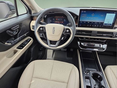 New 2025 Lincoln Corsair Grand Touring w/ Equipment Group 301A image 10