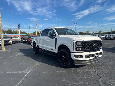 New 2026 Ford F250 Lariat w/ Black Appearance Package image 3
