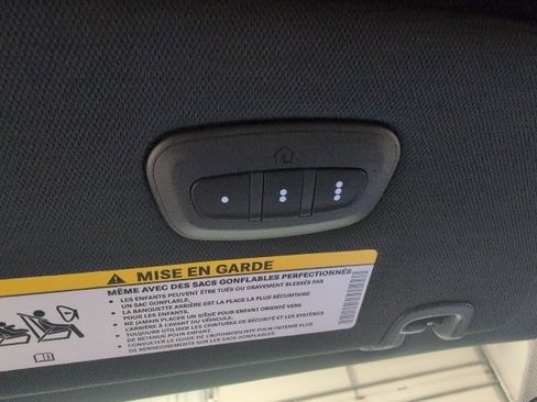 New 2026 Chrysler Pacifica Select image 26