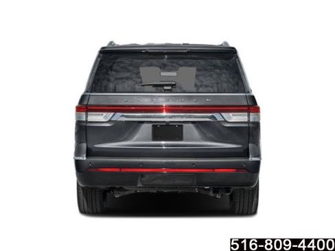Used 2024 Lincoln Navigator Reserve AWD/4WD image 6