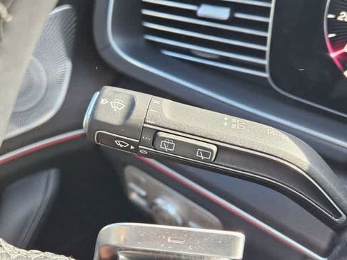 Certified 2025 Mercedes-Benz GLS 450 4MATIC image 27