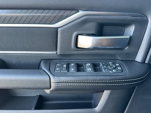 New 2026 RAM 2500 Big Horn AWD/4WD image 10
