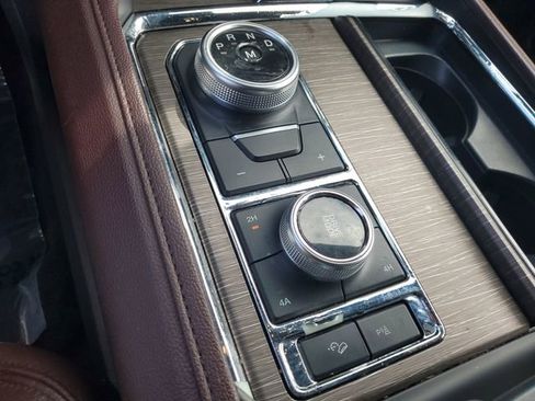 Certified 2023 Ford Expedition Limited image 31