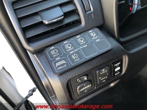 Used 2015 Toyota 4Runner TRD Pro AWD/4WD image 16