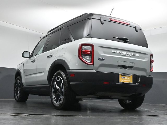 Certified 2024 Ford Bronco Sport Outer Banks AWD/4WD image 34