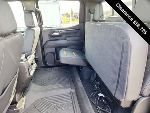 Used 2025 GMC Sierra 1500 AT4 w/ AT4 Premium Package image 27