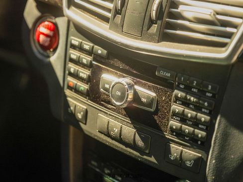 Used 2013 Mercedes-Benz E 63 AMG Wagon image 77