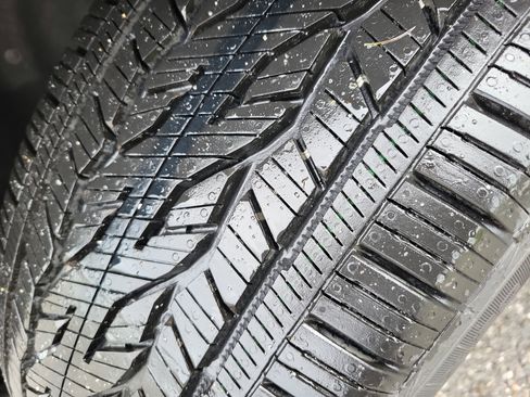 New 2025 GMC Acadia Elevation w/ Elevation Premium Package image 12