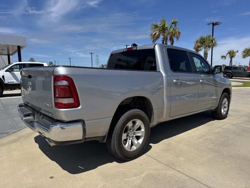 Used 2024 RAM 1500 Laramie AWD/4WD image 7
