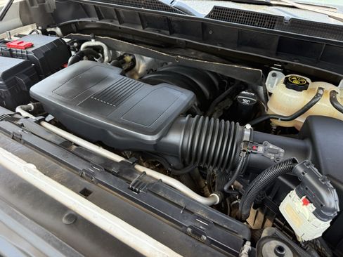 Used 2019 Chevrolet Silverado 1500 LT w/ Texas Edition RWD image 32