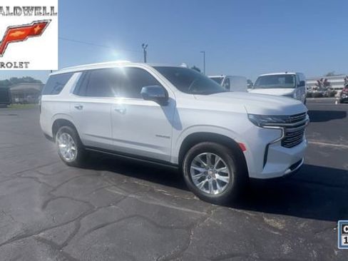 Used 2024 Chevrolet Tahoe Premier AWD/4WD image 2