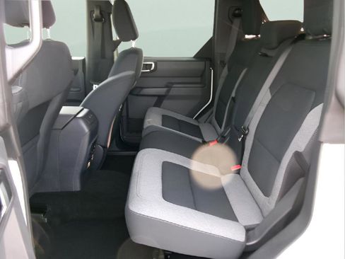 Used 2025 Ford Bronco Big Bend AWD/4WD image 10