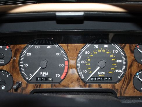Used 1995 Jaguar XJS 4.0 Convertible RWD image 33