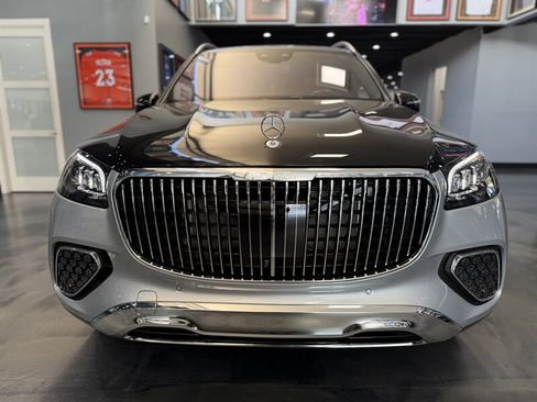 Used 2026 Mercedes-Benz Maybach GLS 600 4MATIC image 3