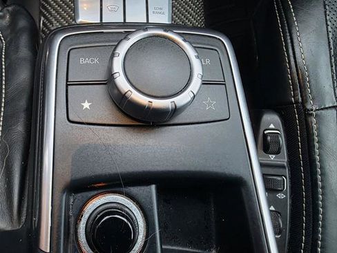 Used 2014 Mercedes-Benz G 63 AMG 4MATIC image 24