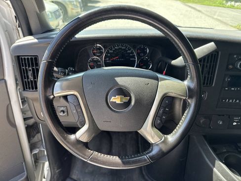 Used 2019 Chevrolet Express 3500 w/ Driver Convenience Package RWD image 17