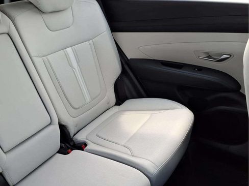 Used 2025 Hyundai Tucson SEL FWD image 18