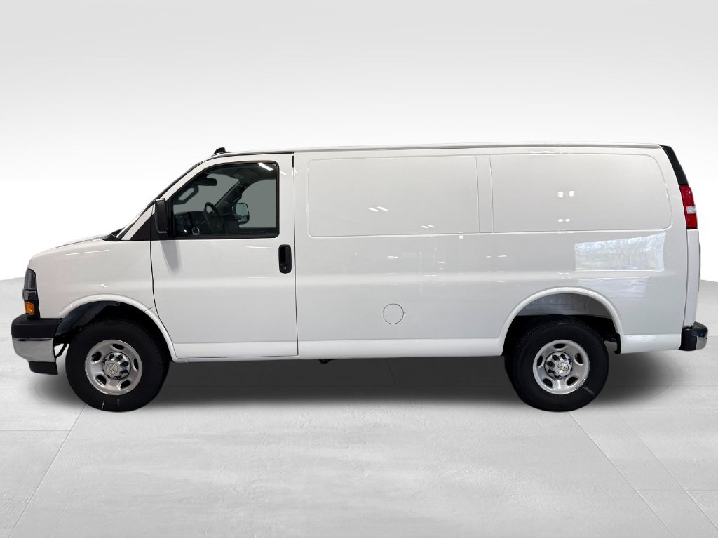 New 2025 Chevrolet Express 2500 w/ Driver Convenience Package RWD image 45