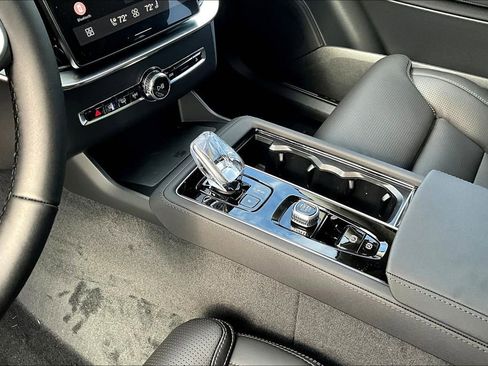 New 2026 Volvo XC90 B6 Ultra w/ Protection Package Premier image 20