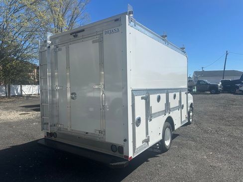 New 2026 Ford E-350 and Econoline 350 Super Duty w/ Power Equipment Group RWD image 5