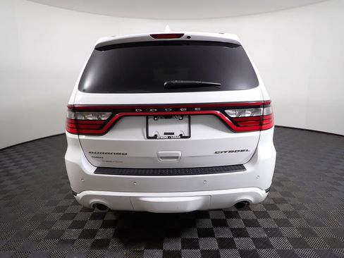 Used 2016 Dodge Durango Citadel w/ Premium Entertainment Group AWD/4WD image 19
