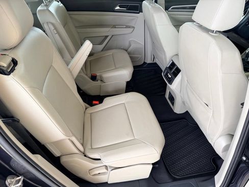 Used 2019 Volkswagen Atlas SE w/ Towing Package FWD image 34